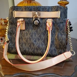 MK Purse